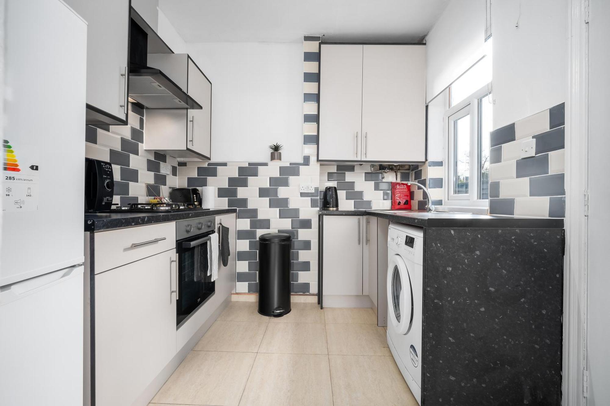 Harborne 2 Bedroom House - Parking - Smart Tv - Wifi - 62W 伯明翰 外观 照片