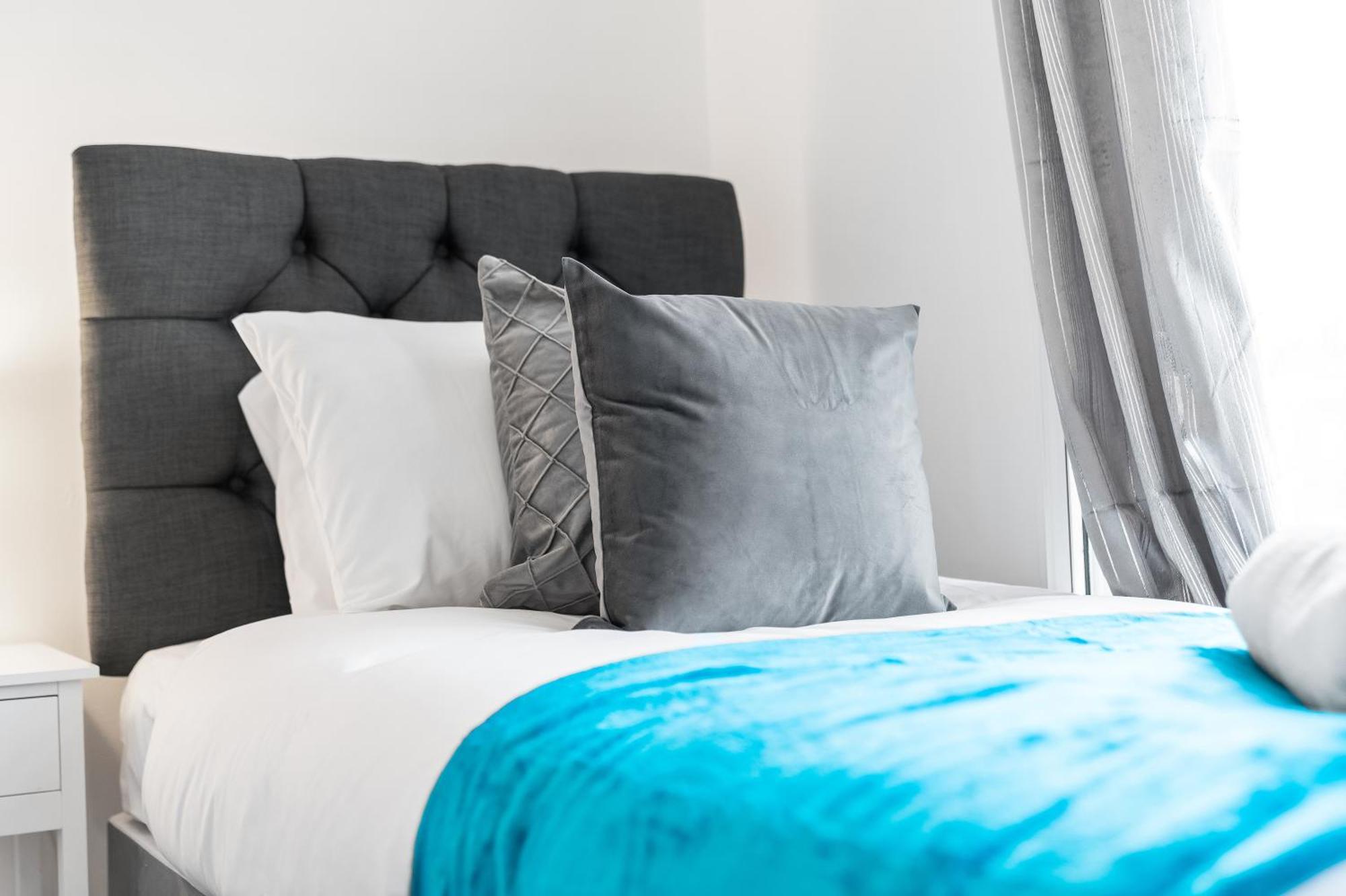 Harborne 2 Bedroom House - Parking - Smart Tv - Wifi - 62W 伯明翰 外观 照片