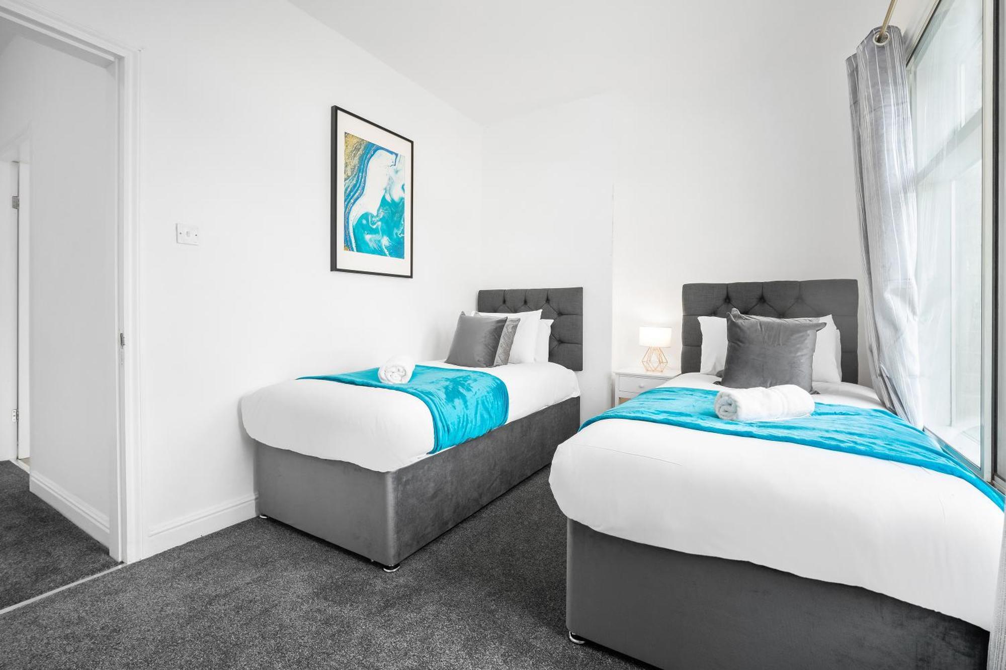 Harborne 2 Bedroom House - Parking - Smart Tv - Wifi - 62W 伯明翰 外观 照片